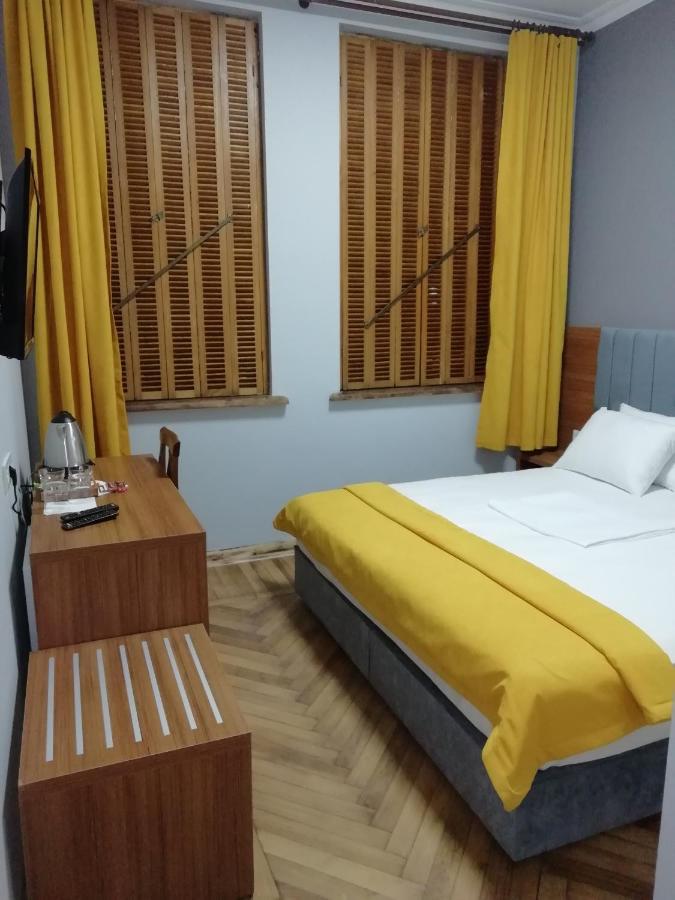 Palm Hotel Batumi Luaran gambar