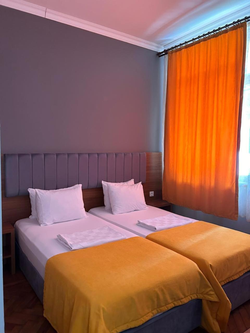 Palm Hotel Batumi Bilik gambar